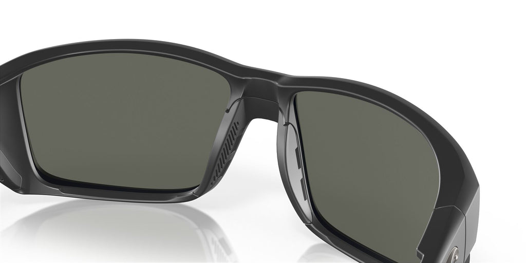 Costa del Mar Tuna Alley Pro 06S9105 910505 60 Matte Black / Gray 60 / Lightwave Glass / Injected / Nylon