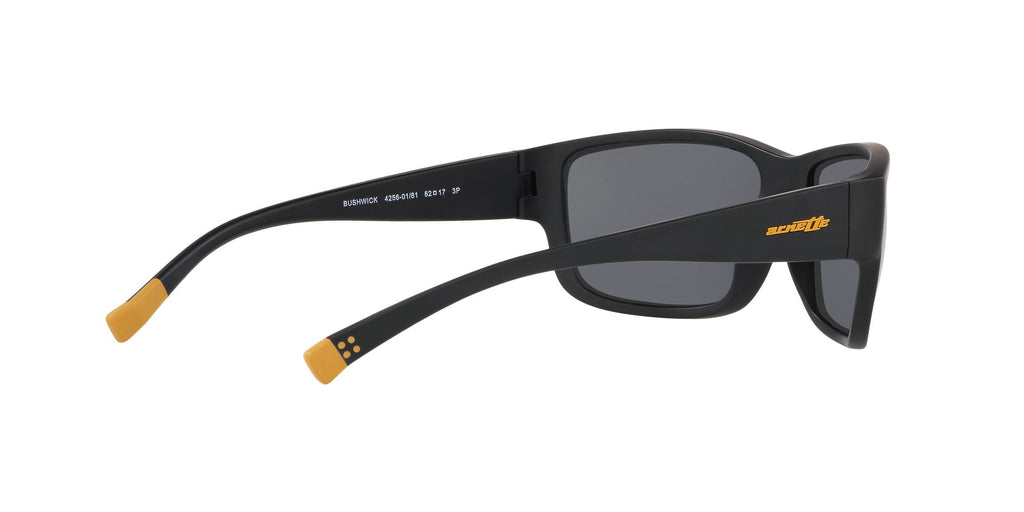 Arnette Bushwick 0AN4256 01/81 62 Matte Black / Polarized Dark Grey 62 / Plastic / Injected / Injected