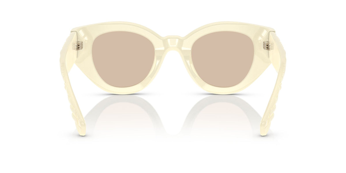 Burberry Meadow 0BE4390F 406793 47 Ivory / Light Brown 47 / Polyamide Bio / Acetate / Molded