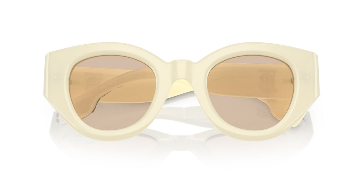 Burberry Meadow 0BE4390F 406793 47 Ivory / Light Brown 47 / Polyamide Bio / Acetate / Molded