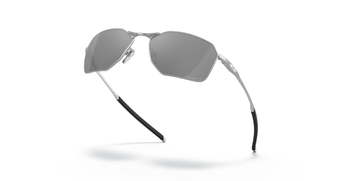OO 6047 Oakley Savitar Satin Chrome / Prizm Black Polarised 58 58