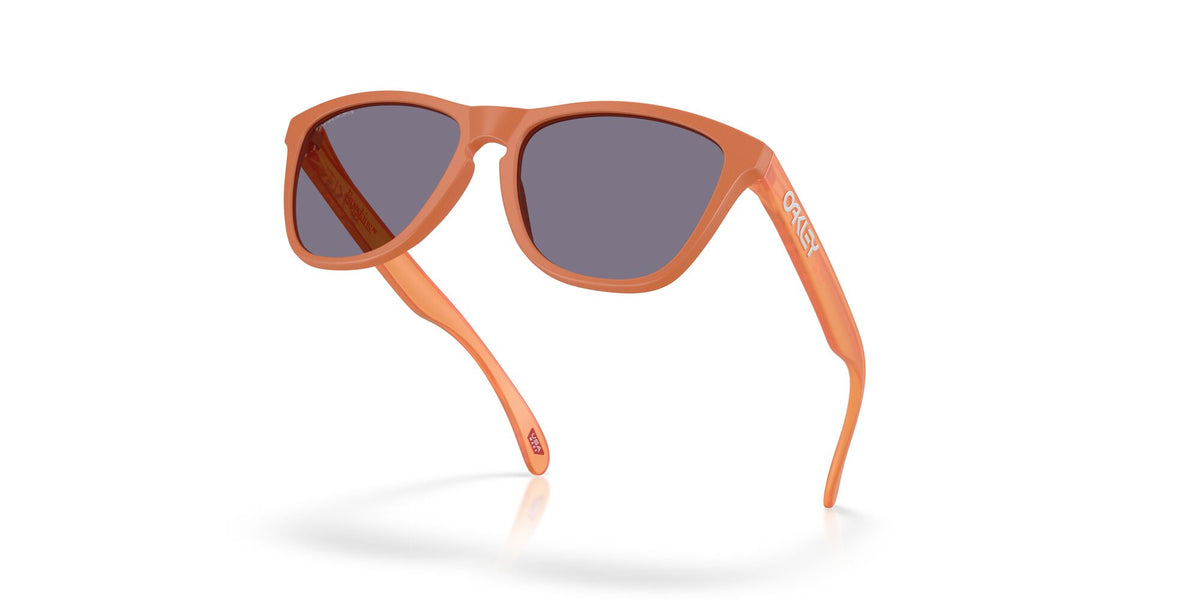 Oakley Frogskins OO9013 9013M1 55 Matte Ginger / Prizm Grey