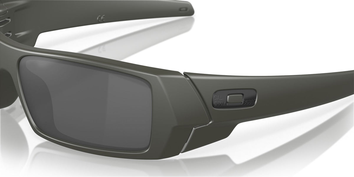 Oakley Gascan 0OO9014 53-111 60 Mil-SPEC Green / Black Iridium 60 / Polycarbonate / O_matter / Injected