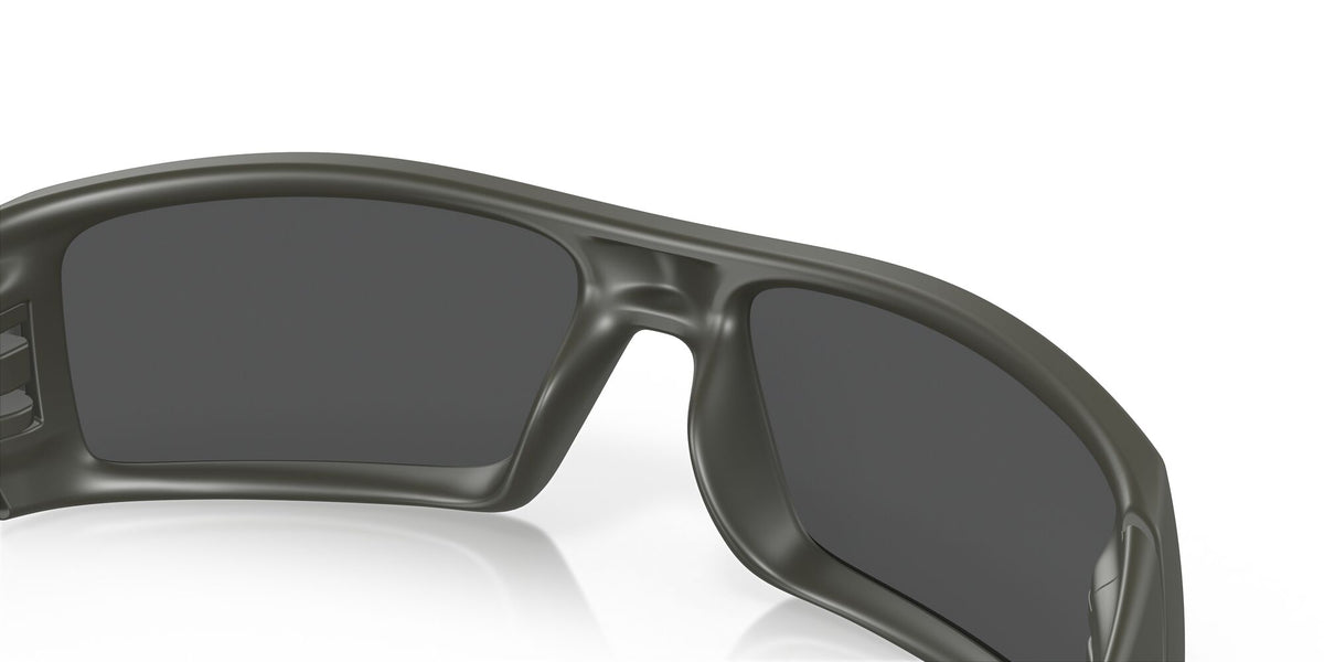 Oakley Gascan 0OO9014 53-111 60 Mil-SPEC Green / Black Iridium 60 / Polycarbonate / O_matter / Injected