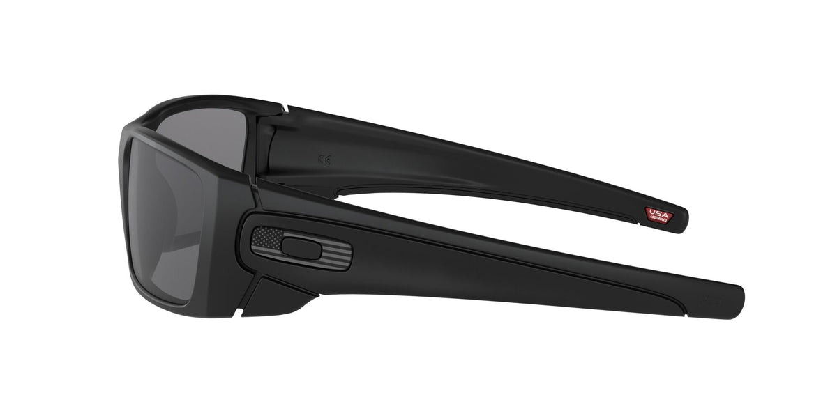 Oakley Fuel Cell 0OO9096 909629 60 Matte Black / Grey