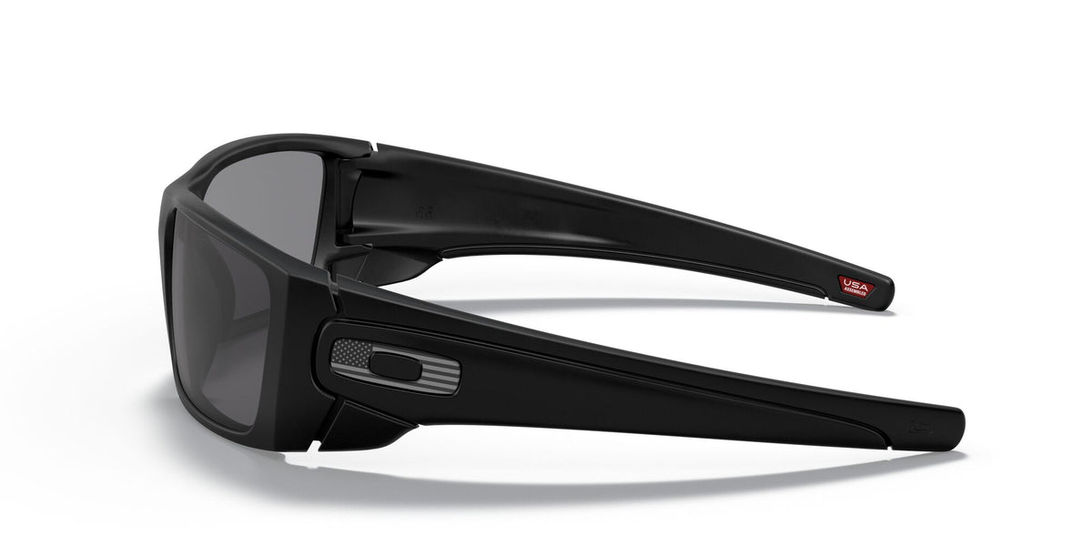 Oakley Fuel Cell 0OO9096 909629 60 Matte Black / Grey