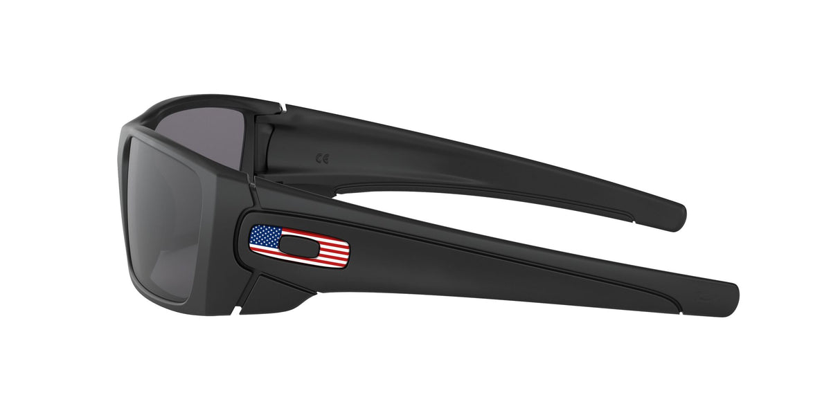 Oakley Fuel Cell 0OO9096 909638 60 Matte Black / Grey