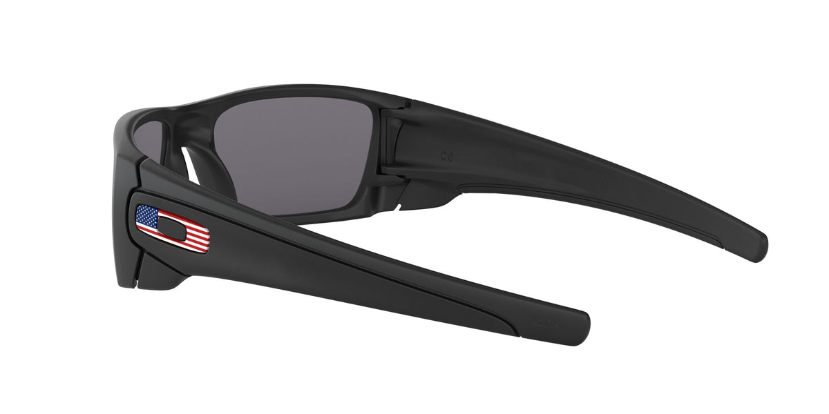 Oakley Fuel Cell 0OO9096 909638 60 Matte Black / Grey
