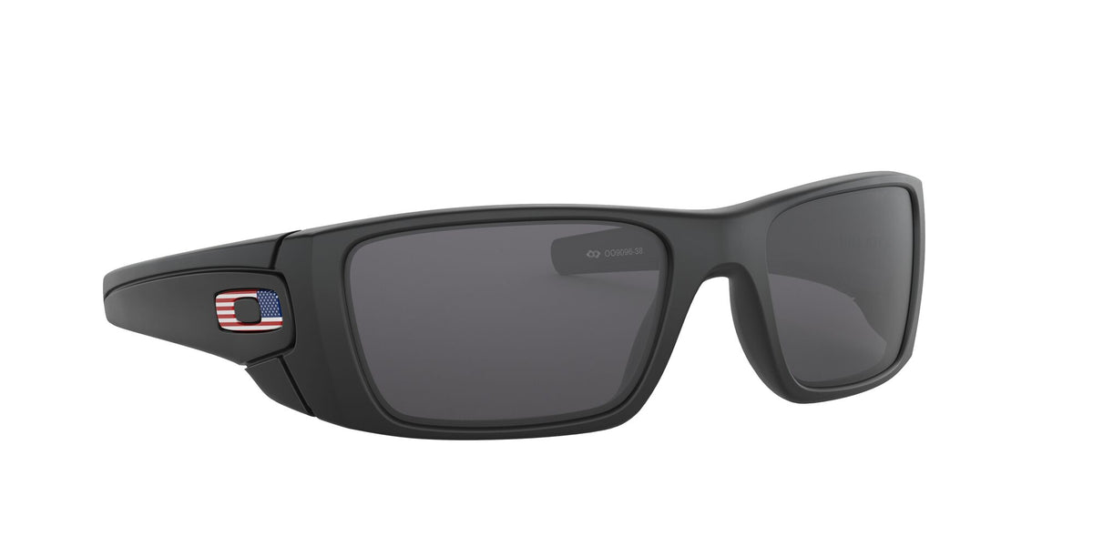 Oakley Fuel Cell 0OO9096 909638 60 Matte Black / Grey