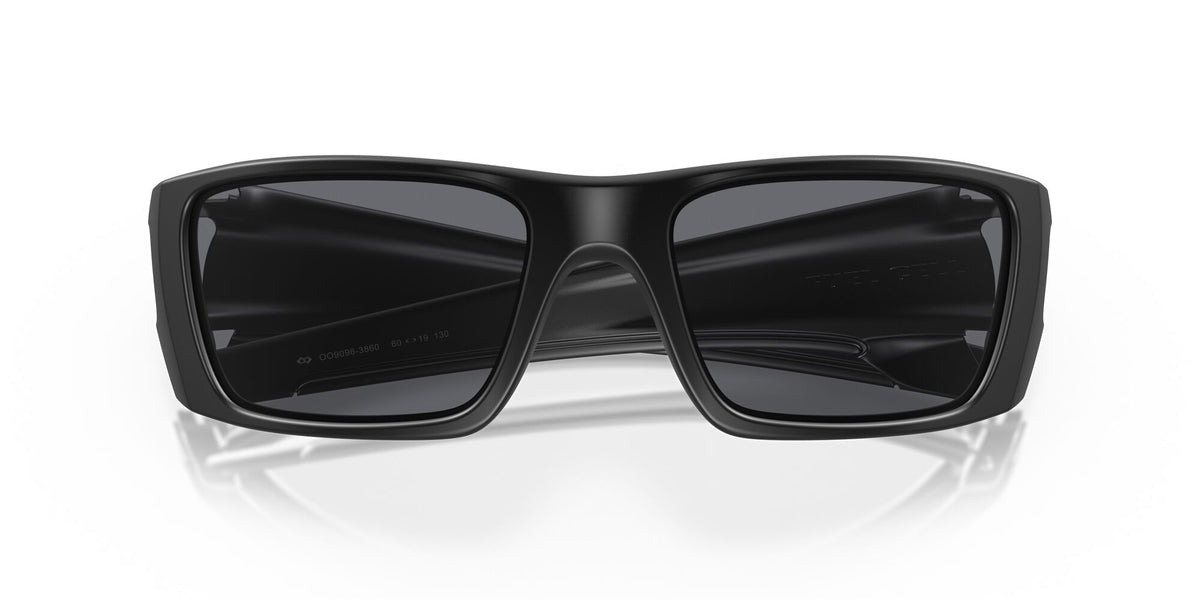 Oakley Fuel Cell 0OO9096 909638 60 Matte Black / Grey