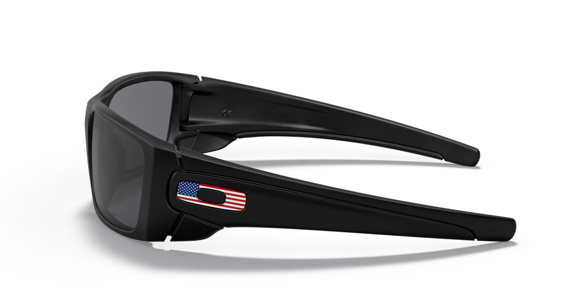 Oakley Fuel Cell 0OO9096 909638 60 Matte Black / Grey