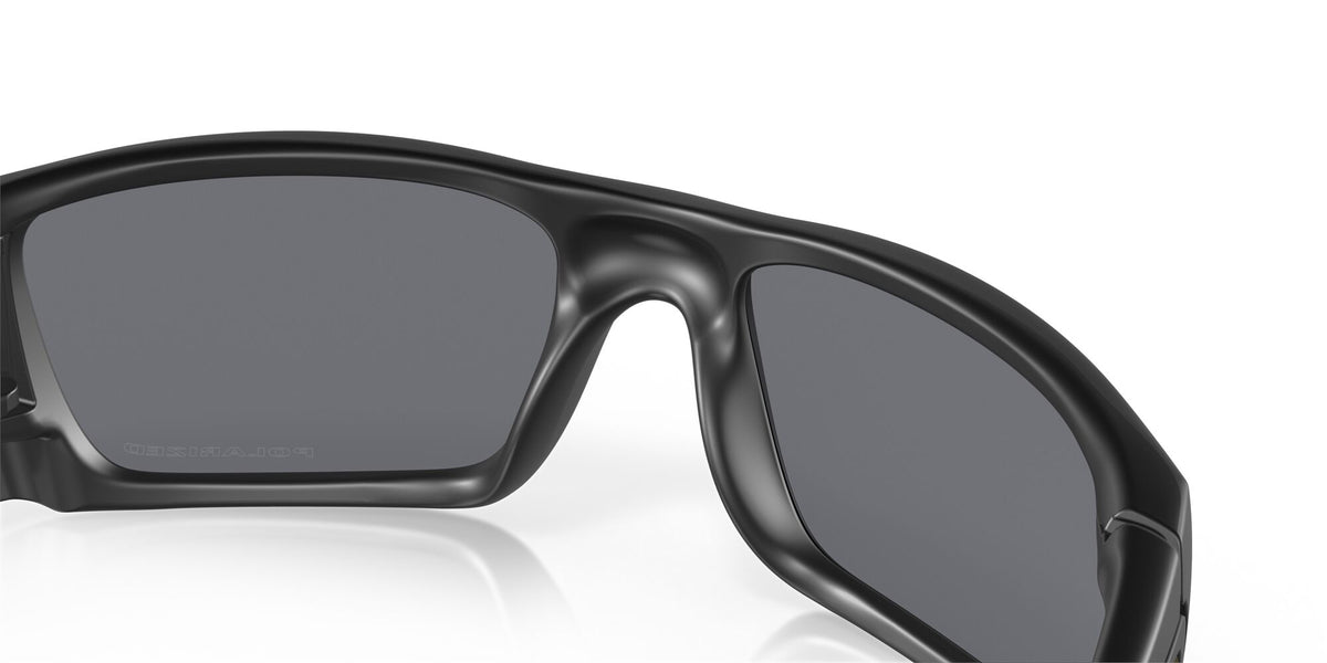Oakley Fuel Cell 0OO9096 909605 60 Matte Black / Grey Polarized 60 / Polycarbonate / Injected / Injected