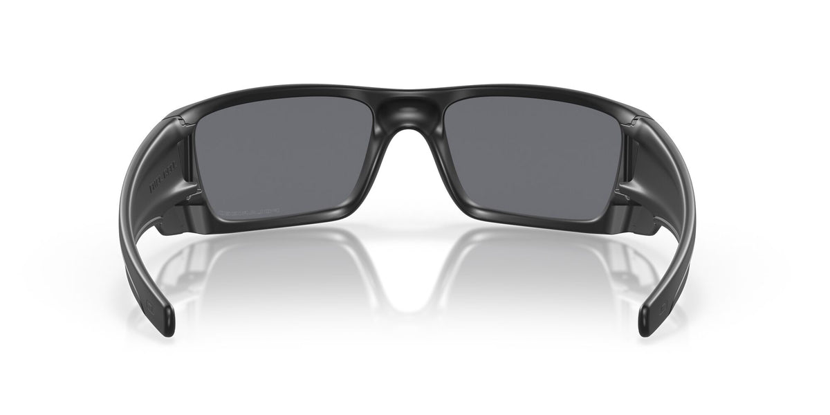 Oakley Fuel Cell 0OO9096 909605 60 Matte Black / Grey Polarized 60 / Polycarbonate / Injected / Injected