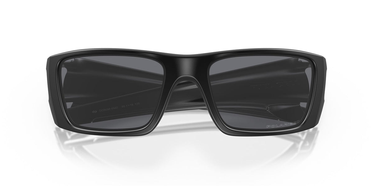 Oakley Fuel Cell 0OO9096 909605 60 Matte Black / Grey Polarized 60 / Polycarbonate / Injected / Injected