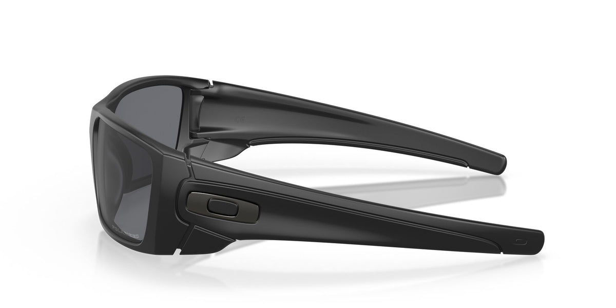 Oakley Fuel Cell 0OO9096 909605 60 Matte Black / Grey Polarized 60 / Polycarbonate / Injected / Injected
