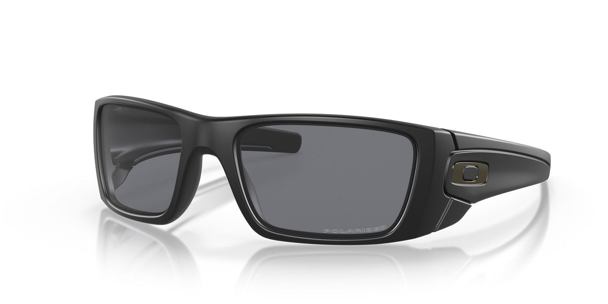 Oakley Fuel Cell 0OO9096 909605 60 Matte Black / Grey Polarized 60 / Polycarbonate / Injected / Injected