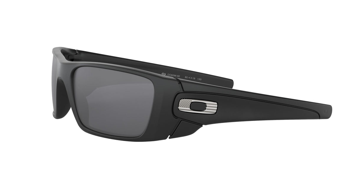 Oakley Fuel Cell 0OO9096 909682 60 Matte Black / Black Iridium 60 / Polycarbonate / O_matter / Injected