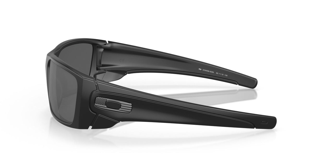 Oakley Fuel Cell 0OO9096 909682 60 Matte Black / Black Iridium 60 / Polycarbonate / O_matter / Injected