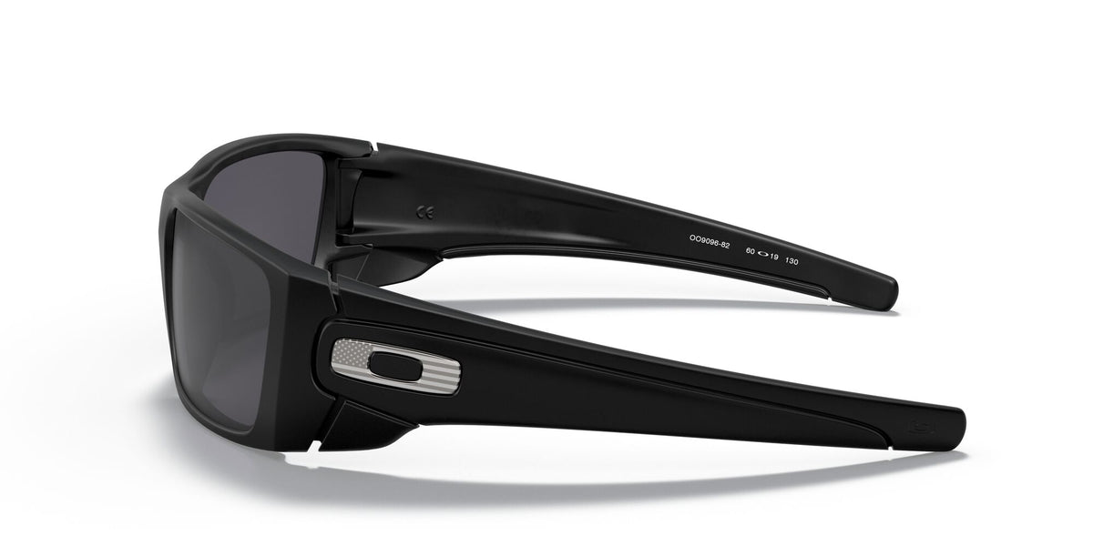 Oakley Fuel Cell 0OO9096 909682 60 Matte Black / Black Iridium 60 / Polycarbonate / O_matter / Injected