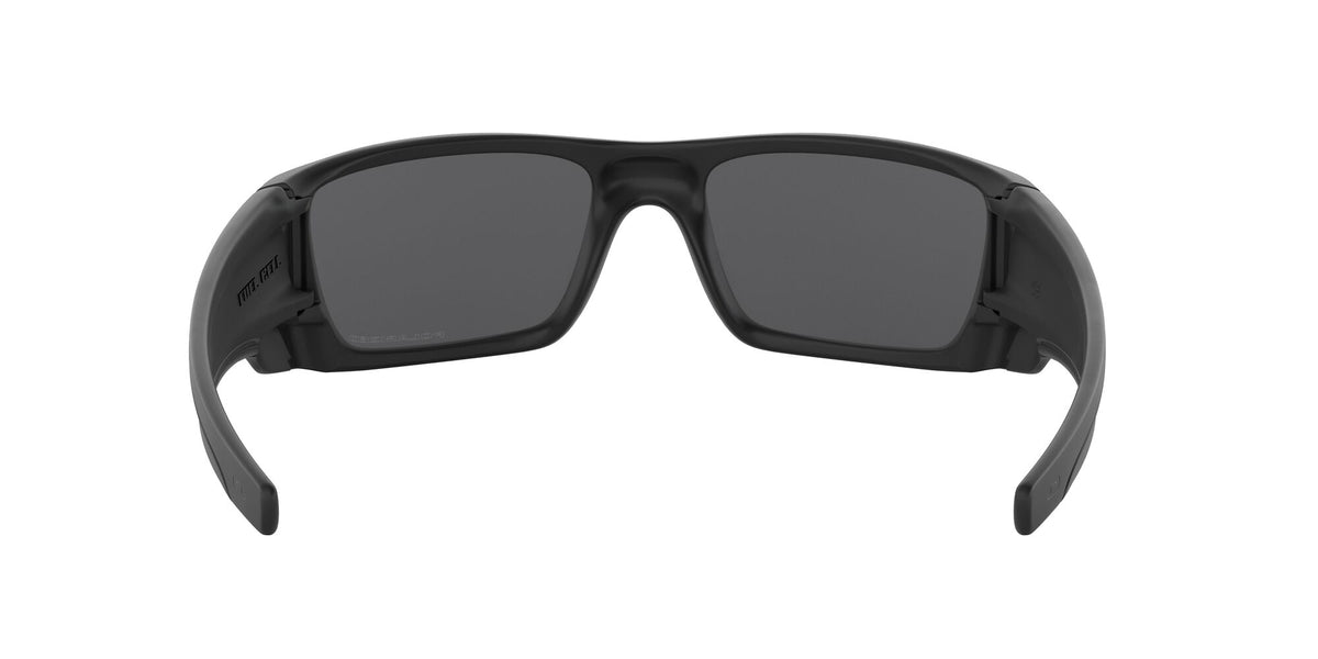 Oakley Fuel Cell 0OO9096 9096B3 60 Cerakote Graphite Black / Black Iridium Polarized 60 / Polycarbonate / O_matter / Injected