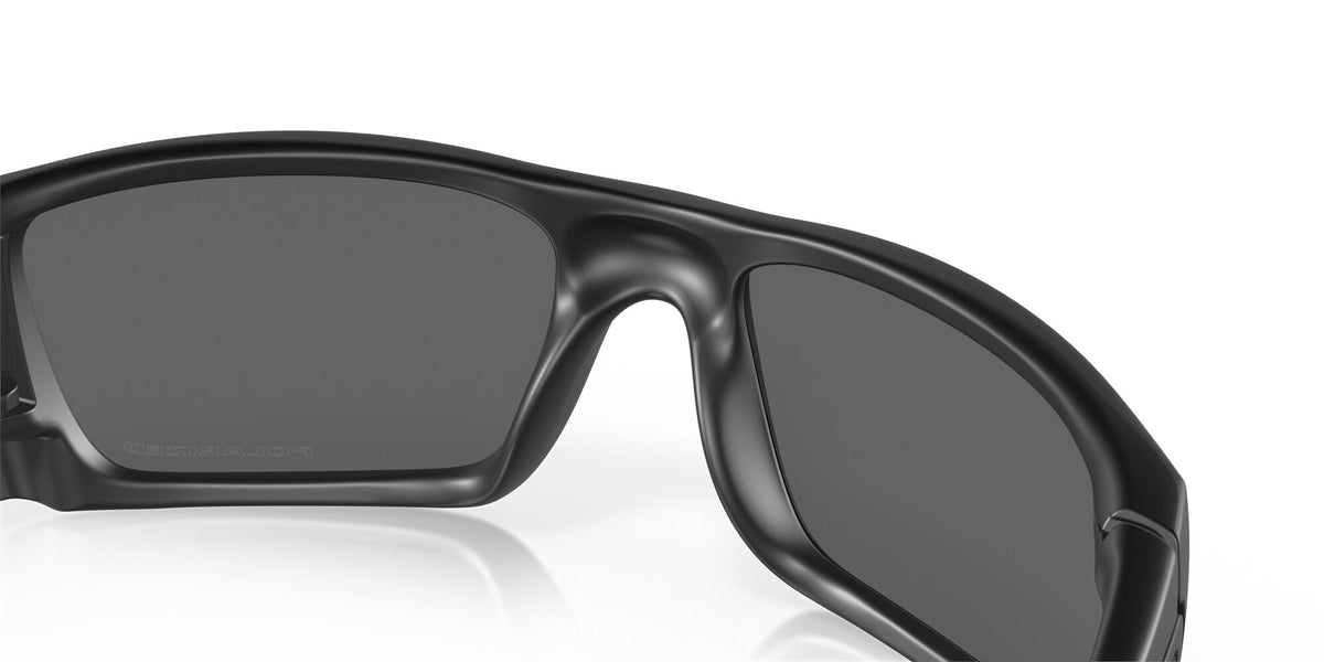 Oakley Fuel Cell 0OO9096 9096B3 60 Cerakote Graphite Black / Black Iridium Polarized 60 / Polycarbonate / O_matter / Injected
