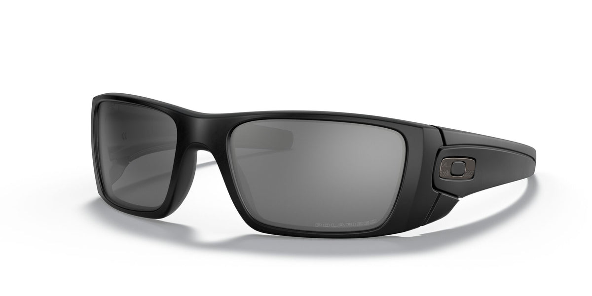 Oakley Fuel Cell 0OO9096 9096B3 60 Cerakote Graphite Black / Black Iridium Polarized 60 / Polycarbonate / O_matter / Injected