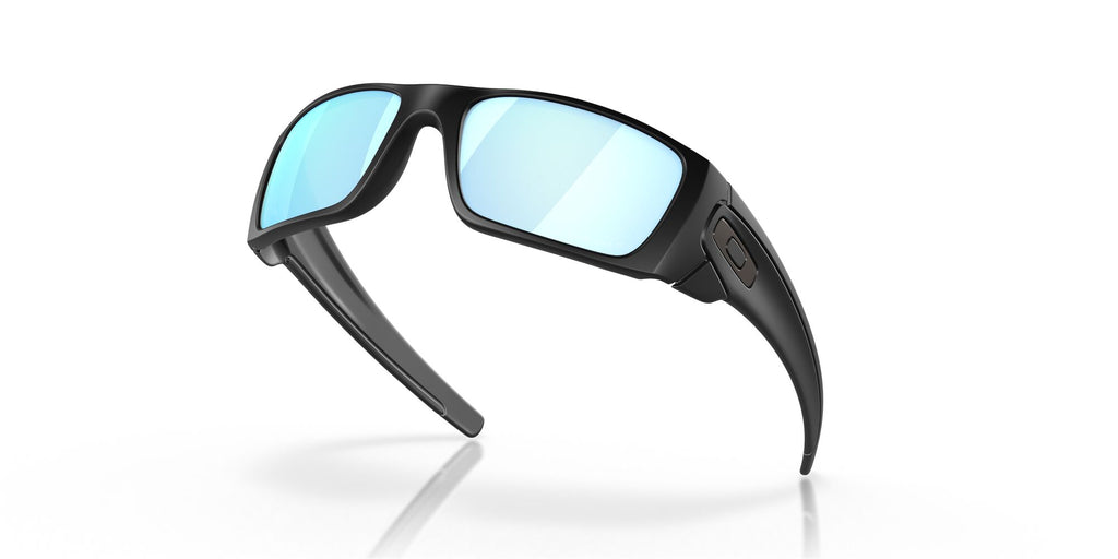 Oakley Fuel Cell 0OO9096 9096D8 60 Matte Black / Prizm Deep Water Polarized 60 / Polycarbonate / O_matter / Injected