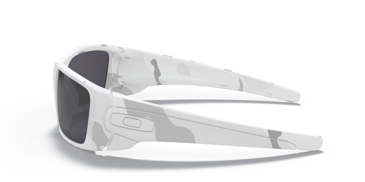 Oakley Fuel Cell 0OO9096 9096G6 60 Multicam Alpine / Black Iridium 60 / Polycarbonate / O_matter / Injected