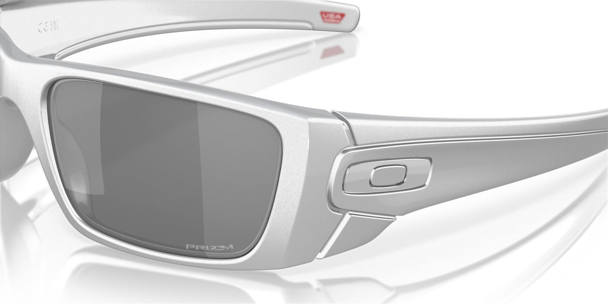OO 9096 Oakley Fuel Cell X-Silver / Prizm Black 60 60 / Polycarbonate / O_matter / Injected