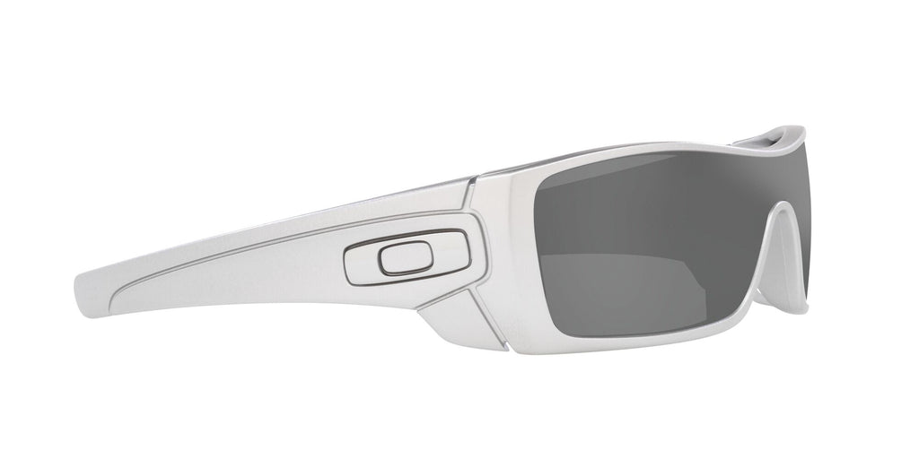 OO 9101 Oakley Batwolf X-Silver / Prizm Black Polarised 27 27 / Plastic / Plastic