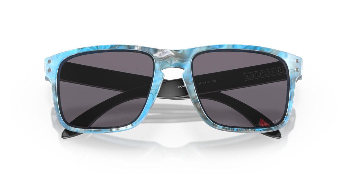 OO 9102 Oakley Holbrook Sanctuary Swirl / Prizm Grey Polarised 55 55 / Polycarbonate / O_matter / Injected