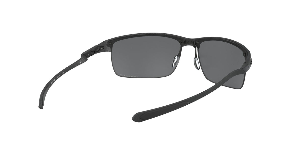 OO 9174 Oakley Carbon Blade Matte Carbon Fiber / Prizm Black Polarised 66 66 / Plastic / Metal