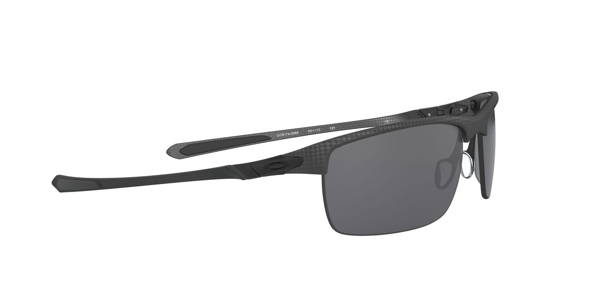 OO 9174 Oakley Carbon Blade Matte Carbon Fiber / Prizm Black Polarised 66 66 / Plastic / Metal