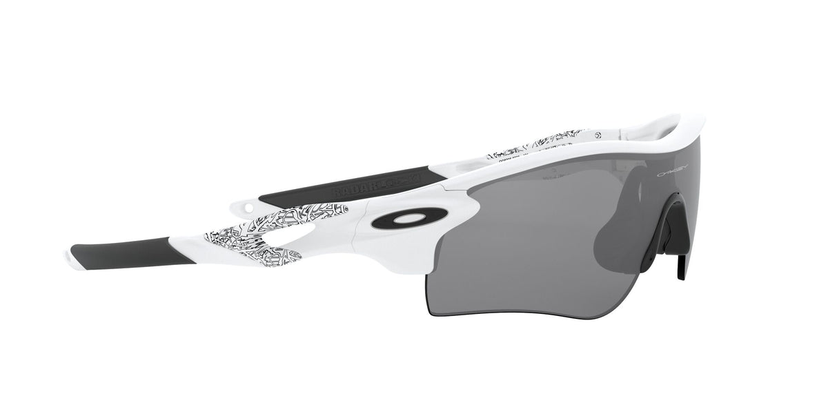 Oakley Radarlock Path (A) 0OO9206 920602 38 Matte White / Slate Iridium 38 / Polyamide / O_matter /