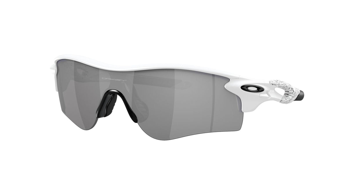 Oakley Radarlock Path (A) 0OO9206 920602 38 Matte White / Slate Iridium 38 / Polyamide / O_matter /