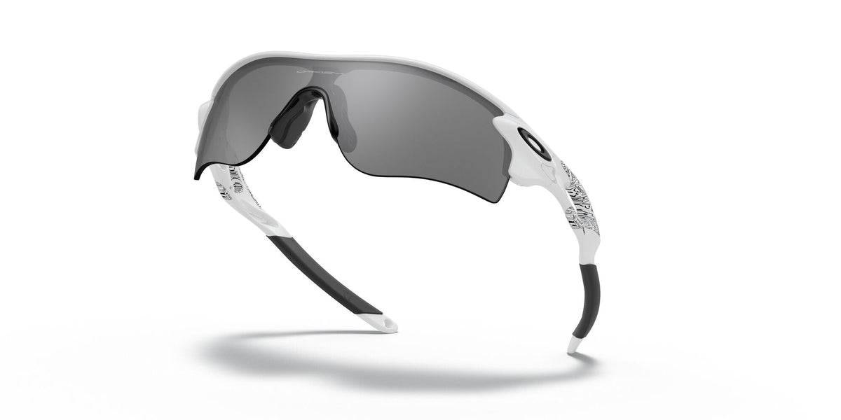 Oakley Radarlock Path (A) 0OO9206 920602 38 Matte White / Slate Iridium 38 / Polyamide / O_matter /