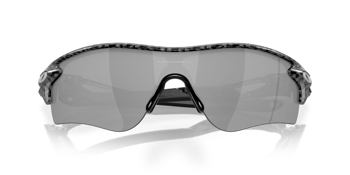OO 9206 Oakley Radarlock Path (A) Carbon Fiber / Slate Iridium 38 38 / Polyamide / O_matter /