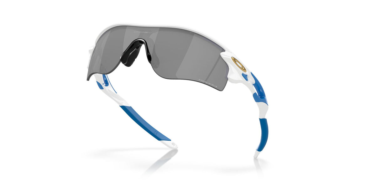 OO 9206 Oakley Radarlock Path (A) Polished White / Prizm Black 38 38 / Plastic / Plastic