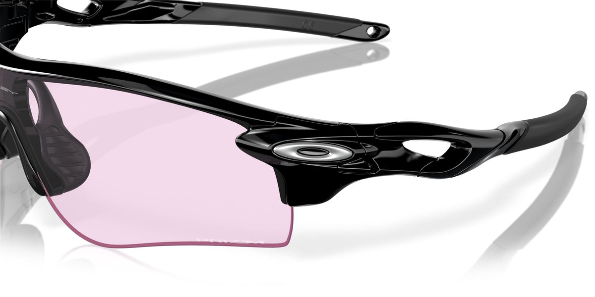 OO 9206 Oakley Radarlock Path (A) Polished Black /  In Prizm Low Light 38 / Plastic / Plastic