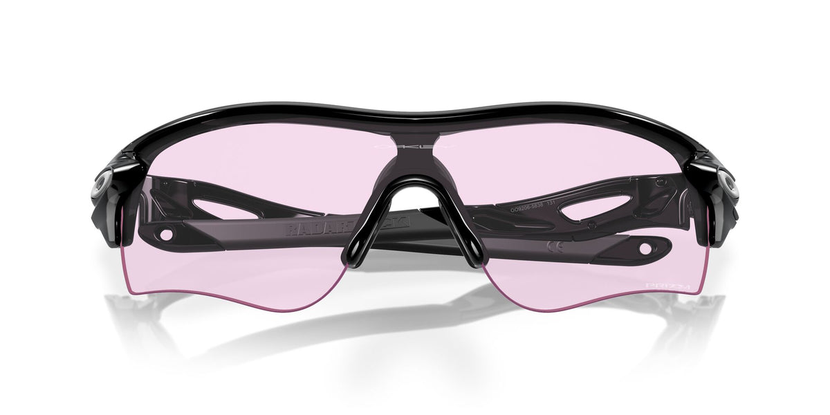 OO 9206 Oakley Radarlock Path (A) Polished Black /  In Prizm Low Light 38 / Plastic / Plastic