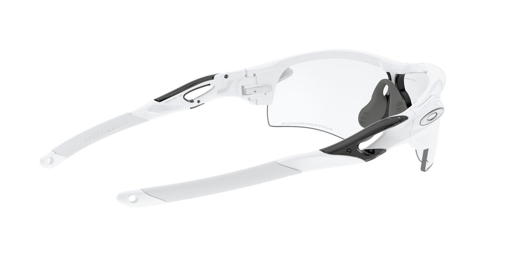 Oakley Radarlock Path (A) 0OO9206 920669 38 White Out / Clear to Black Iridium Photochromic 38 / Plastic / Plastic