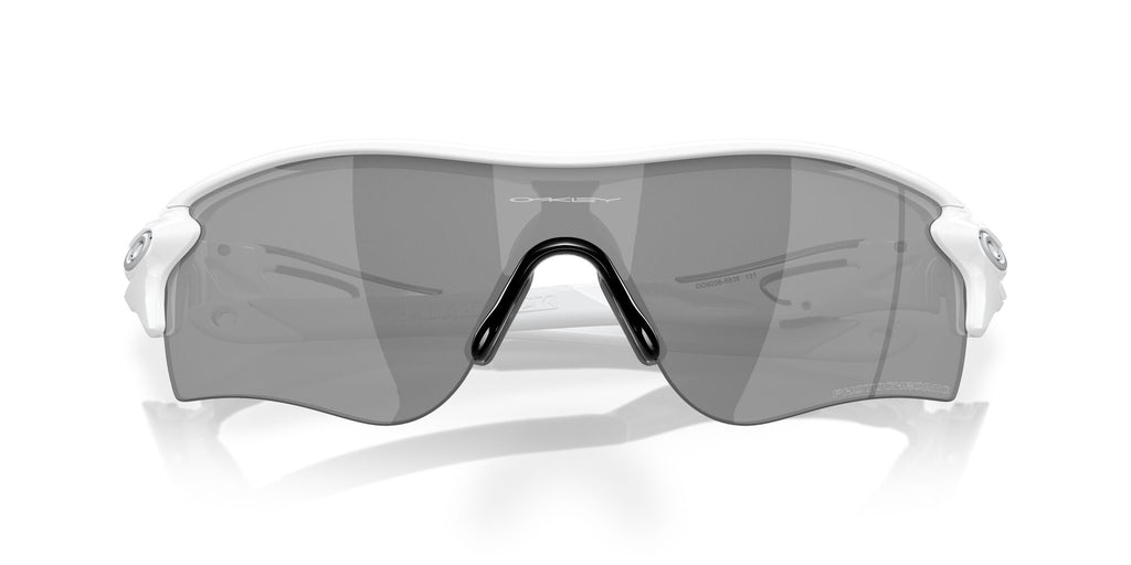 Oakley Radarlock Path (A) 0OO9206 920669 38 White Out / Clear to Black Iridium Photochromic 38 / Plastic / Plastic