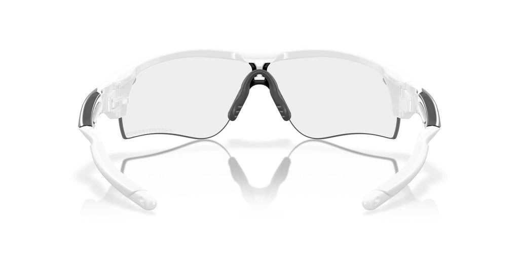 Oakley Radarlock Path (A) 0OO9206 920669 38 White Out / Clear to Black Iridium Photochromic 38 / Plastic / Plastic