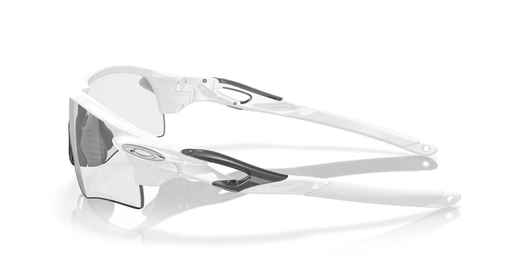 Oakley Radarlock Path (A) 0OO9206 920669 38 White Out / Clear to Black Iridium Photochromic 38 / Plastic / Plastic