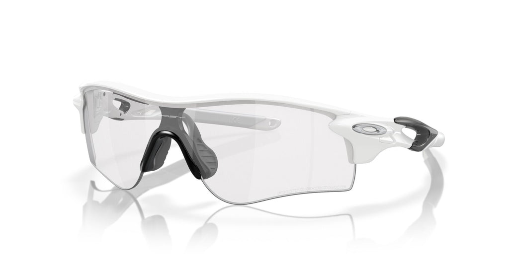 Oakley Radarlock Path (A) 0OO9206 920669 38 White Out / Clear to Black Iridium Photochromic 38 / Plastic / Plastic