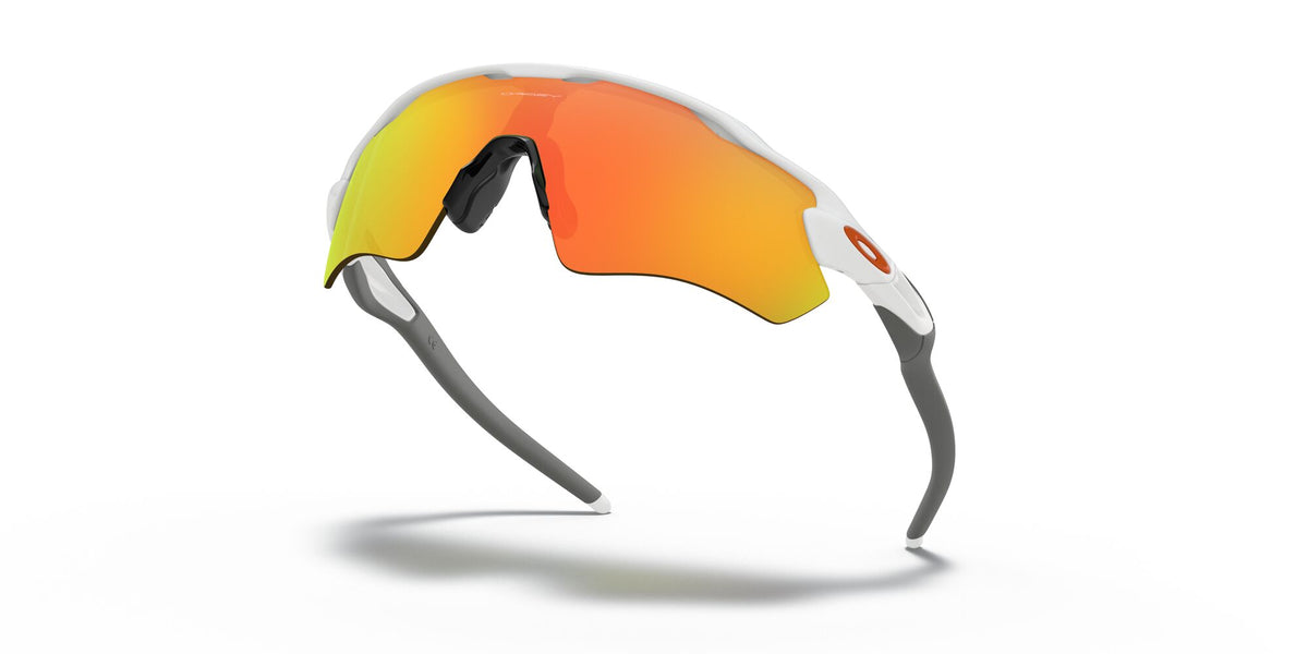 Oakley Radar Ev Path 0OO9208 920816 38 Polished White / Fire Iridium 38 / Polycarbonate / O_matter / Injected