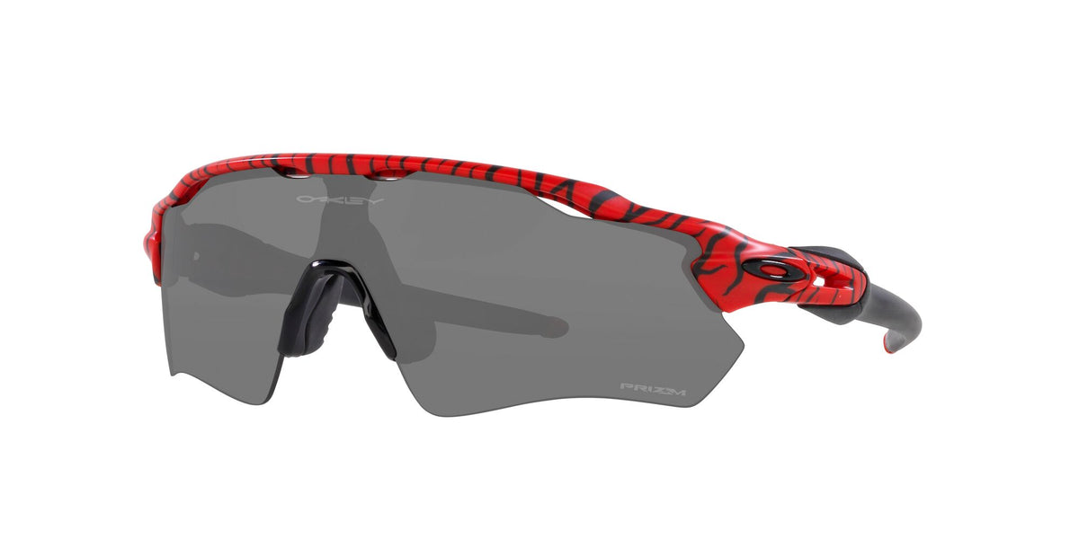 OO 9208 Oakley Radar Ev Path Red Tiger / Prizm Black 38 38 / Polycarbonate / O_matter / Injected