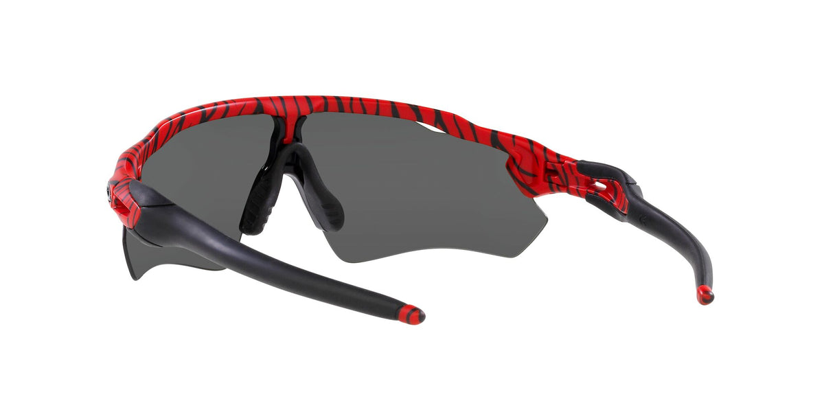 OO 9208 Oakley Radar Ev Path Red Tiger / Prizm Black 38 38 / Polycarbonate / O_matter / Injected