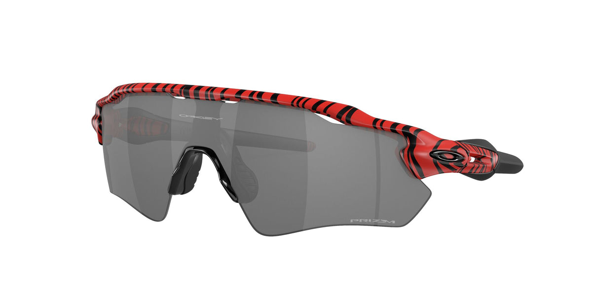 OO 9208 Oakley Radar Ev Path Red Tiger / Prizm Black 38 38 / Polycarbonate / O_matter / Injected
