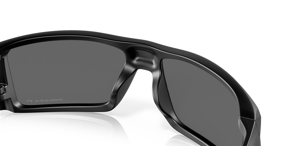 Oakley Heliostat 0OO9231 923102 61 Matte Black / Prizm Black Polarized 61 / Polycarbonate / O_matter / Injected